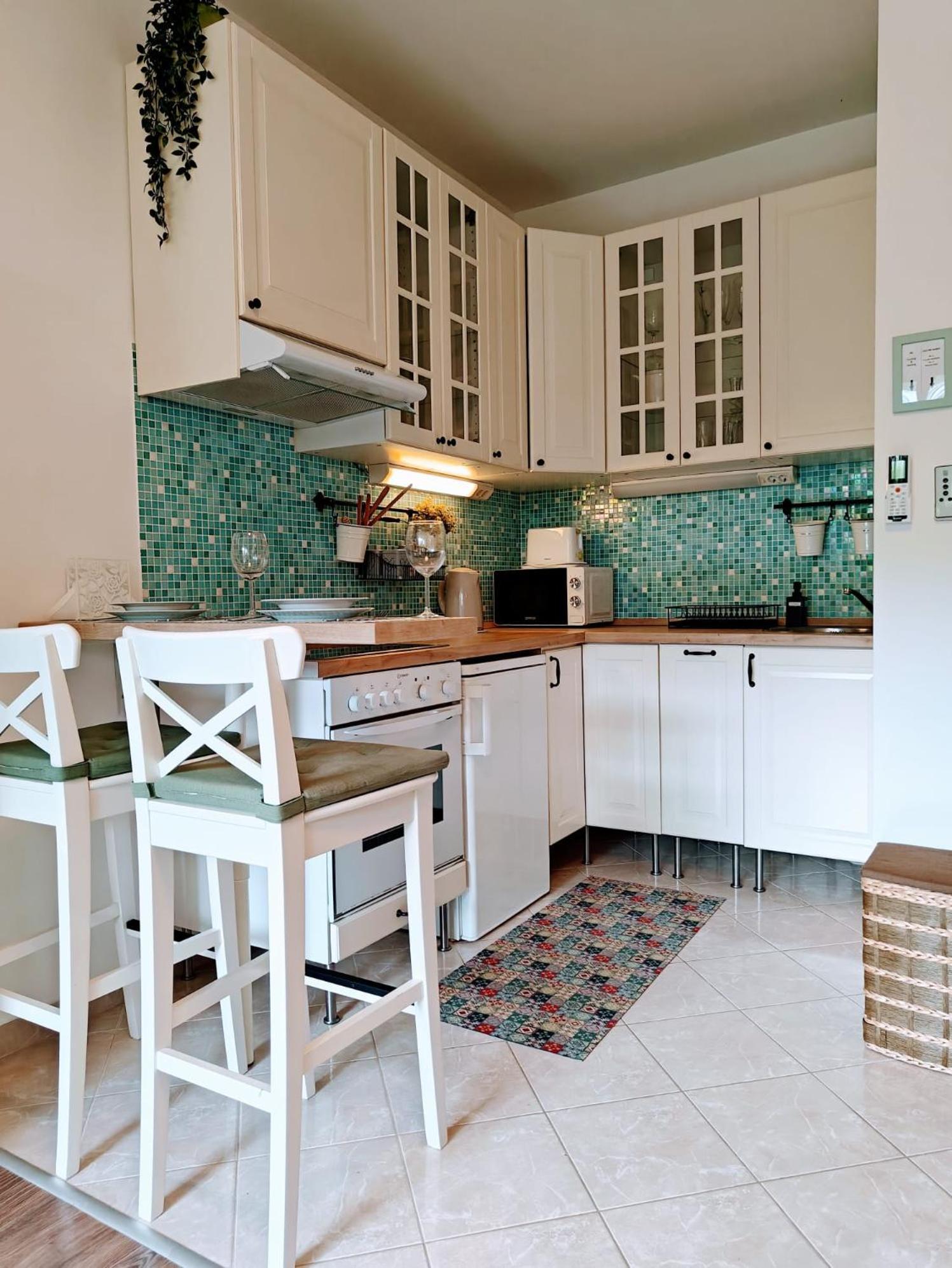 Green City Apartment Budapest - Free Garage, Ac, Balcony, Wi-Fi Buitenkant foto